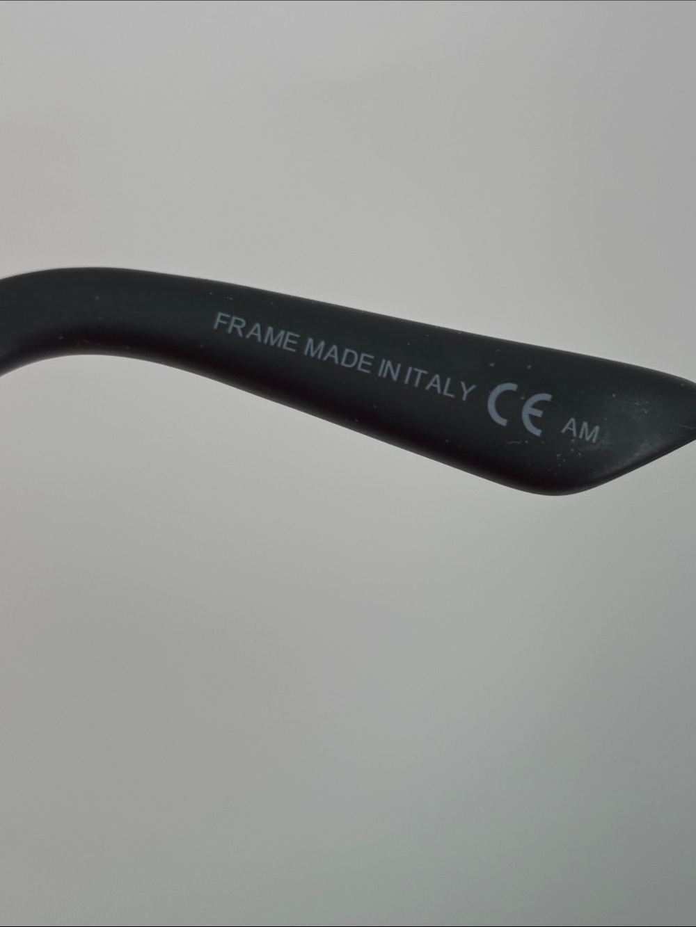 Dior Black Eyewear Temple Arm with CE Marking - Picture 12 of 12